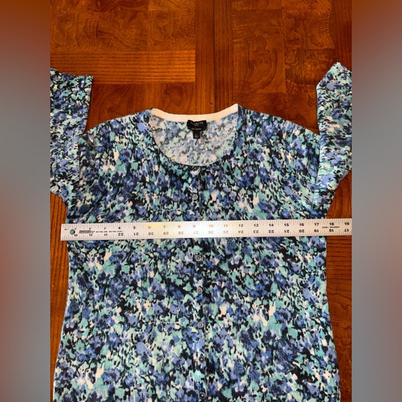 TALBOTS Cashmere Cardigan Sweater Sz LP - Picture 7 of 8